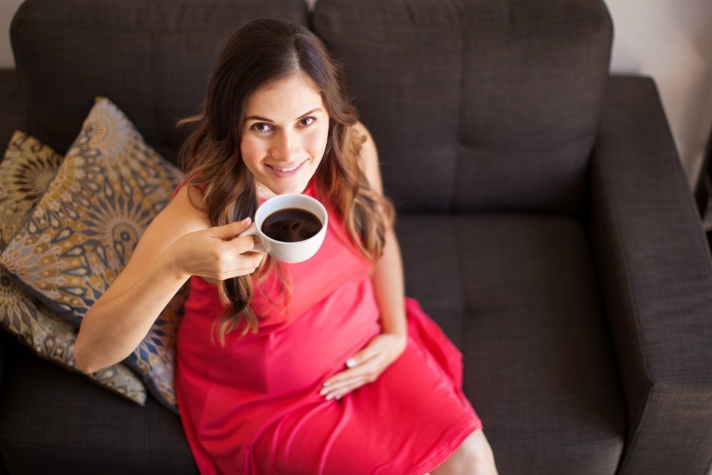 Можно ли при беременности употреблять стимулирующие напитки?