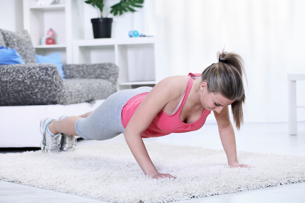Планка — лучшее упражнение в домашних условиях