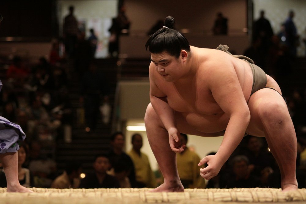 Болезни борцов сумо: как спорт вредит здоровью