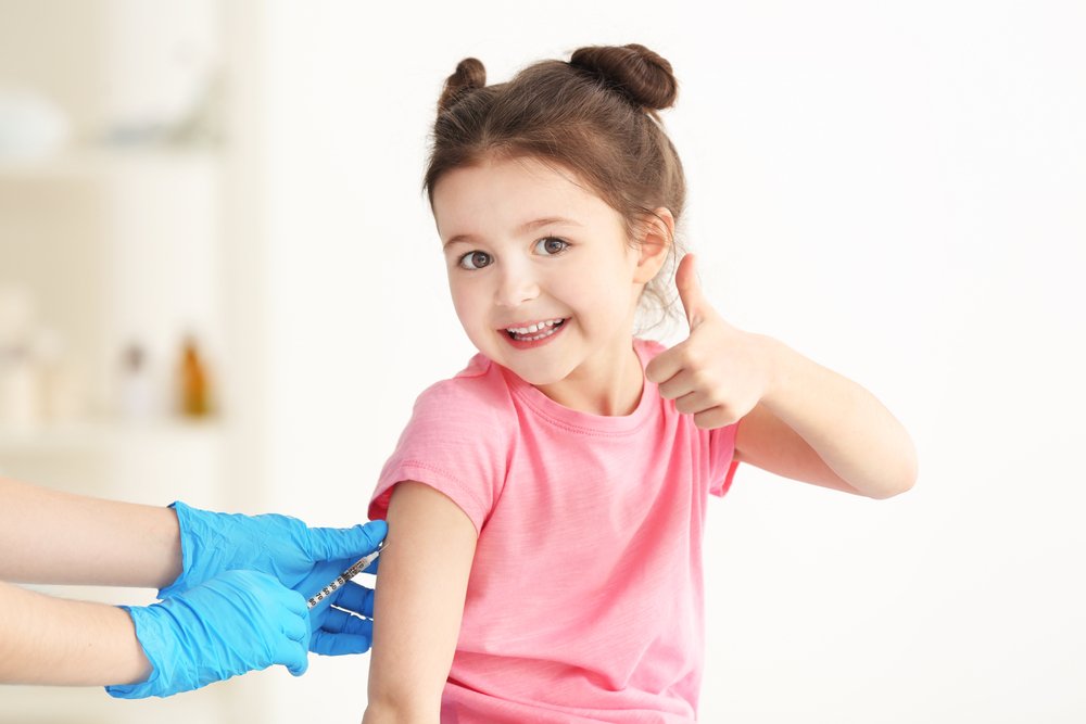 Прививки для детей и родителей