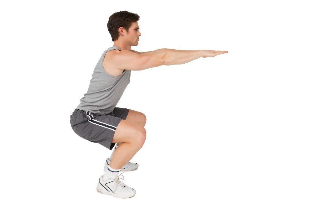 Базовая фитнес-тренировка для укрепления мышц нижней части тела