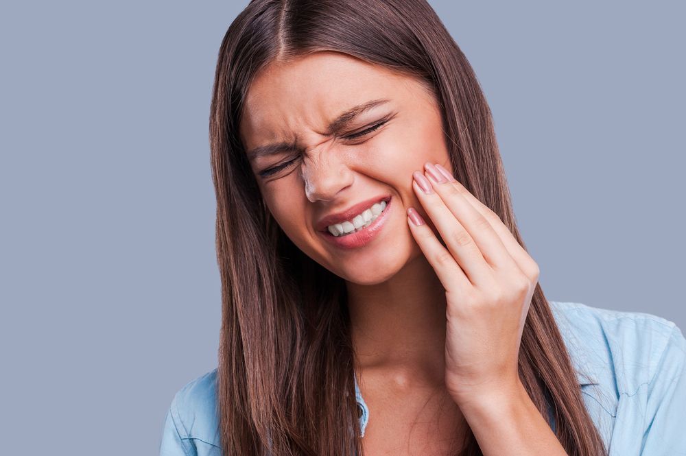 Кариес — наиболее частая причина зубной боли