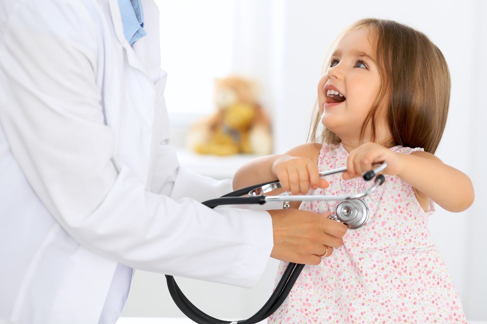 Используется ли физиотерапия при лечении бронхиальной астмы у детей?