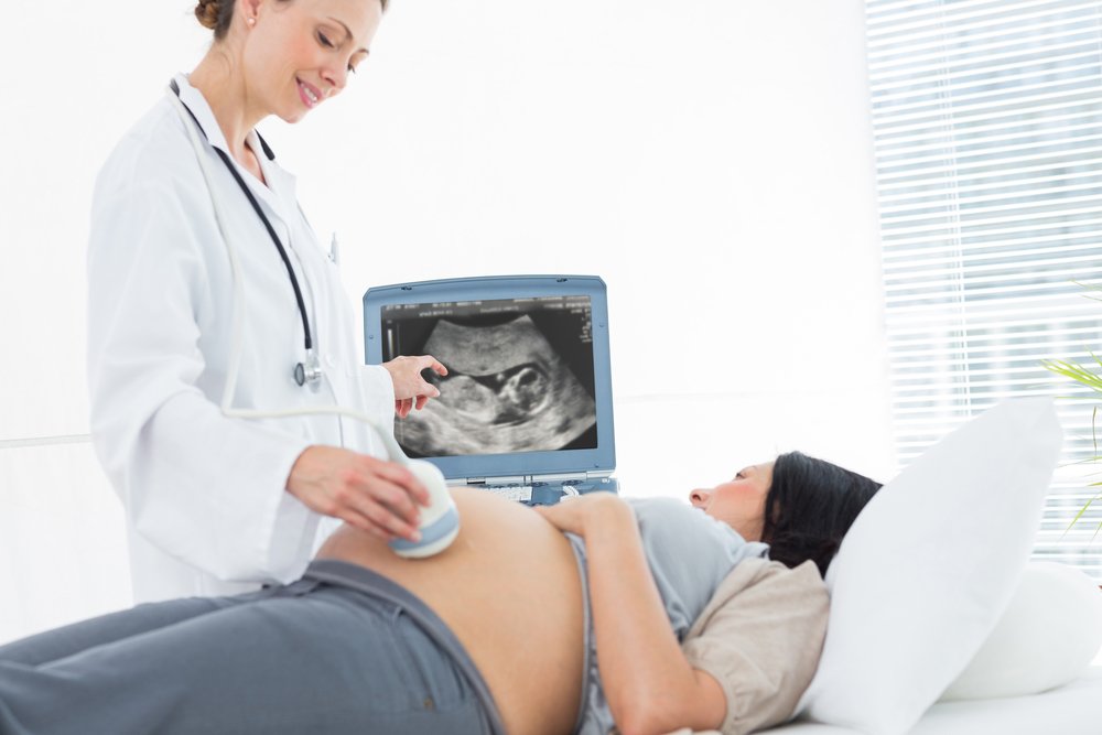 Скрининг третьего триместра: оценка физиологического состояния плода и материнских органов