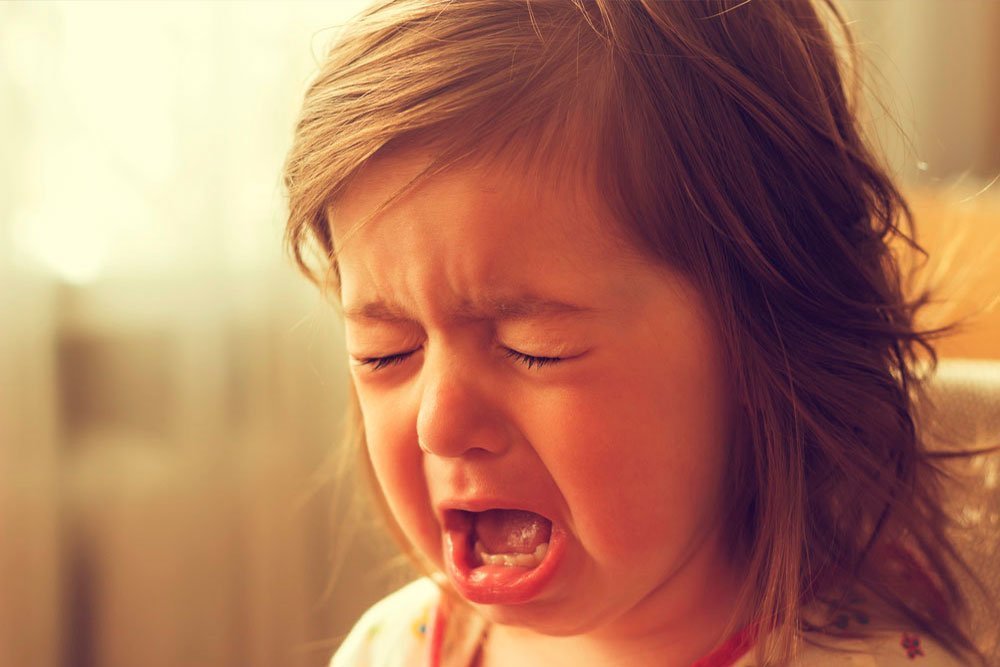 Что делать, если ребёнок плачет?