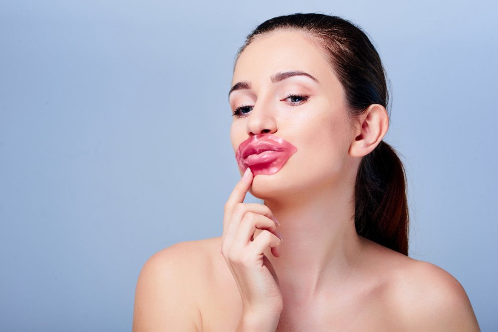Как ухаживать за губами