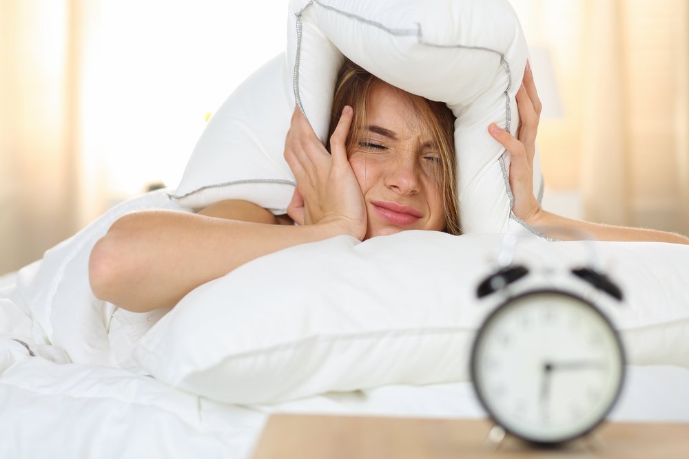 Вредная привычка мало спать: как проснуться после бессонной ночи?