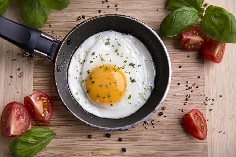 Мифы и правда о яйцах: белки, витамины, жиры и их потенциальная опасность