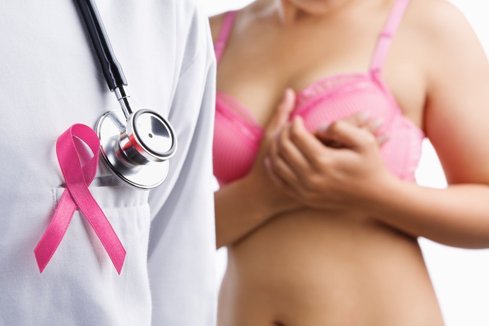 Профилактика рака: обследование груди дома