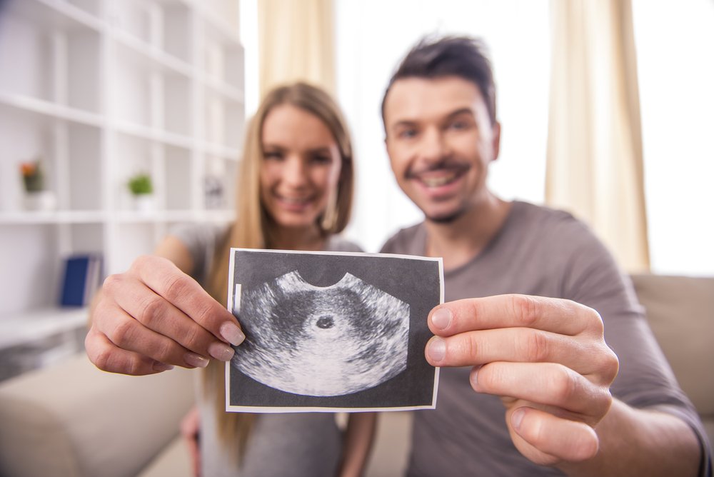 Как определить срок беременности и когда выполнять УЗИ?