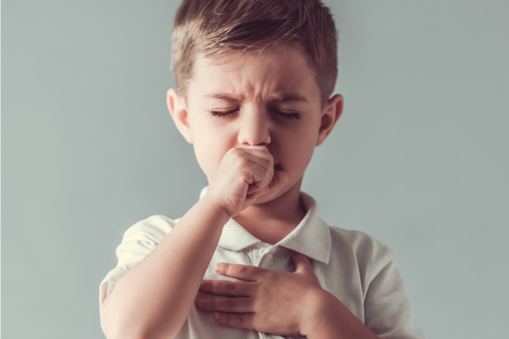 Как лечить кашель без температуры у детей?
