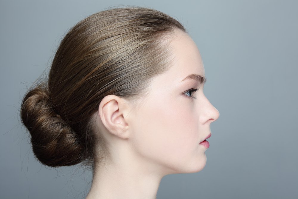 Бережный уход за волосами: как завить волосы без плойки?
