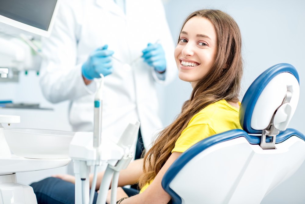 Когда нужно записаться на прием к стоматологу?