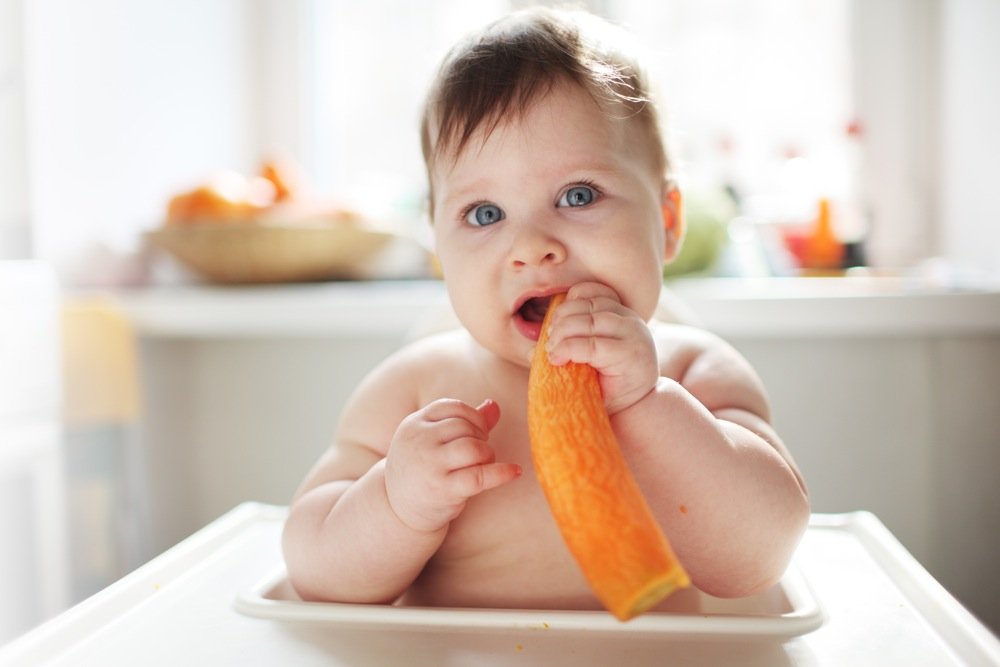 Зачем малышу нужно жевать пищу?