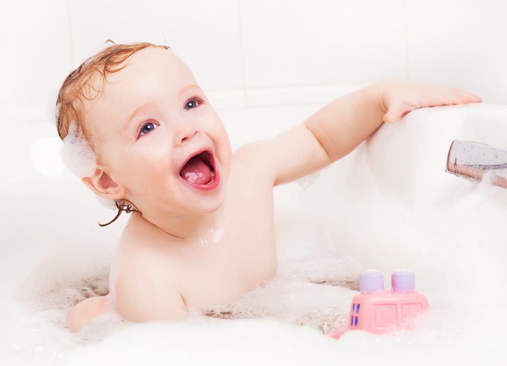 Чем можно занять детей в ванной
