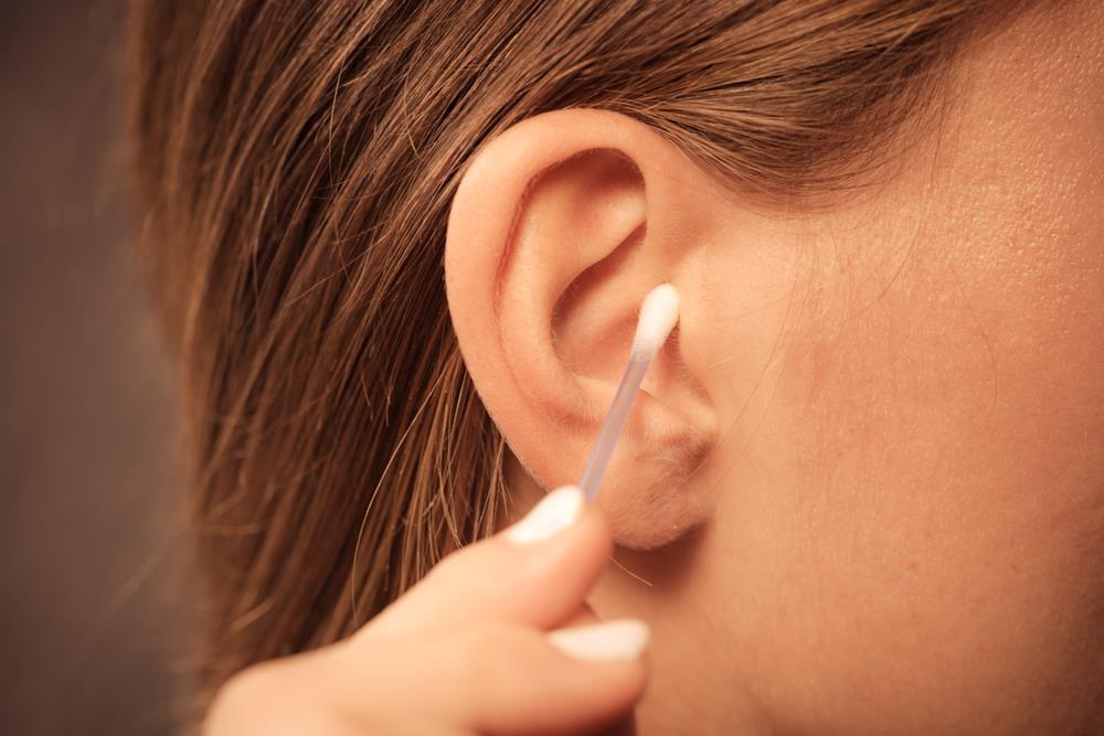Уход и содержание ушей в чистоте: профилактика травм