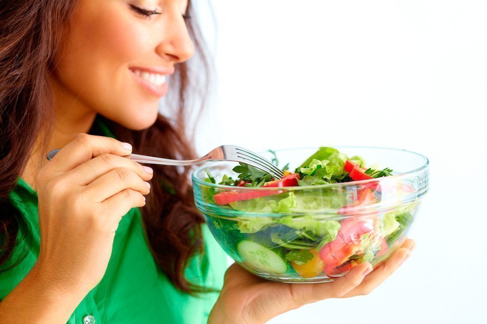 Фруктово-овощной салат с имбирем для тех, кто придерживается диеты