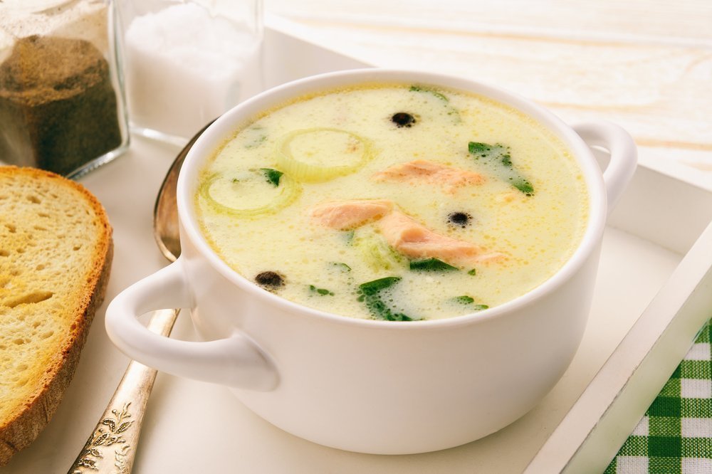 Сливочный суп со смесью морепродуктов