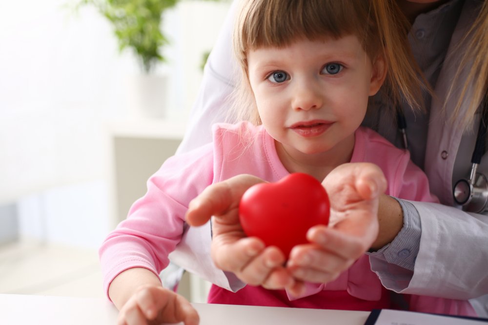 Боль в области сердца у ребёнка при других болезнях
