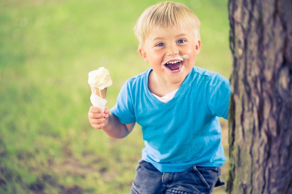 По каким рецептам можно приготовить мороженое ребёнку?
