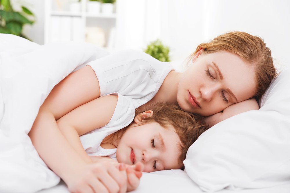 Минусы совместного сна с подросшим ребёнком