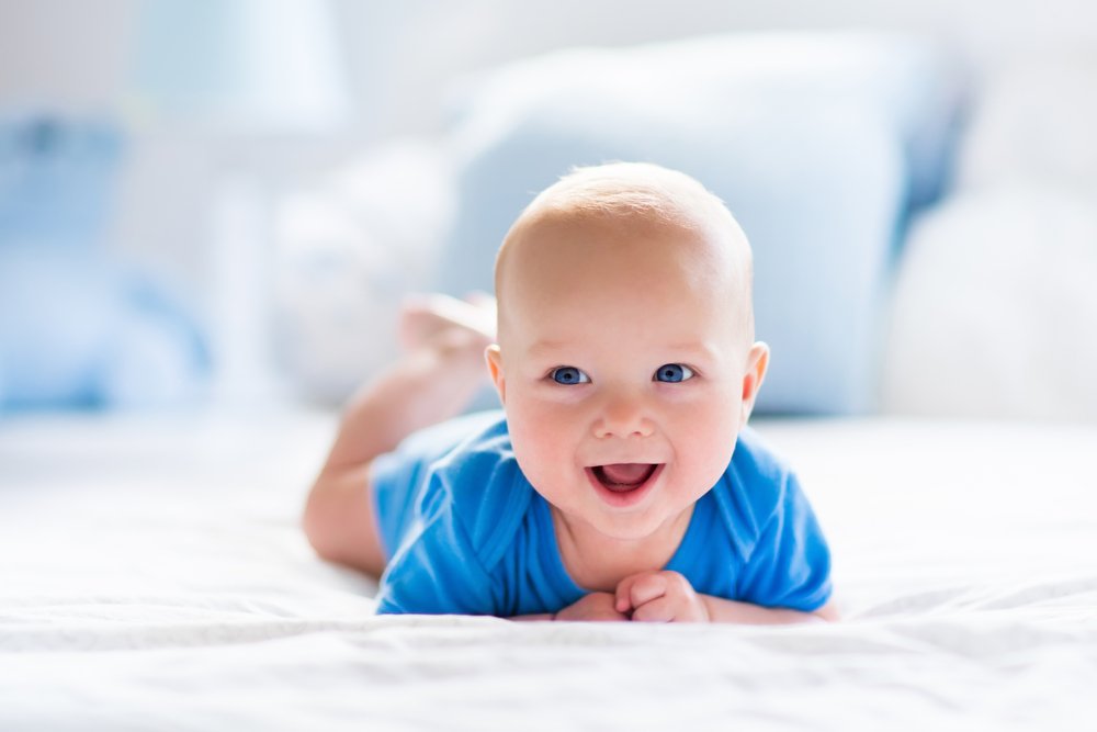 Развитие ребёнка в первые месяцы жизни
