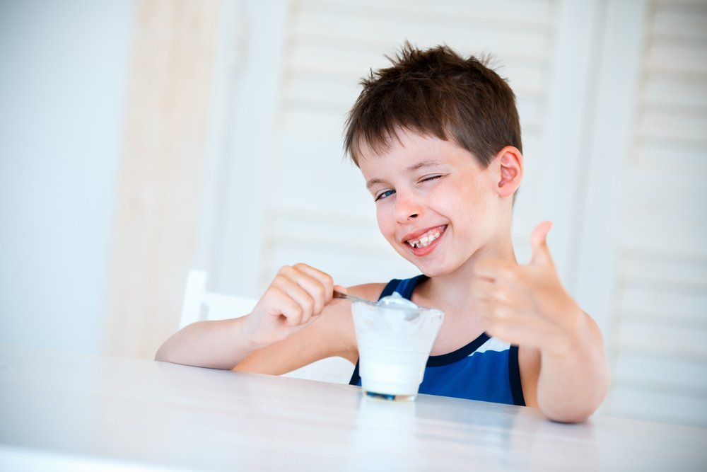 О пользе кисломолочных продуктов для детей