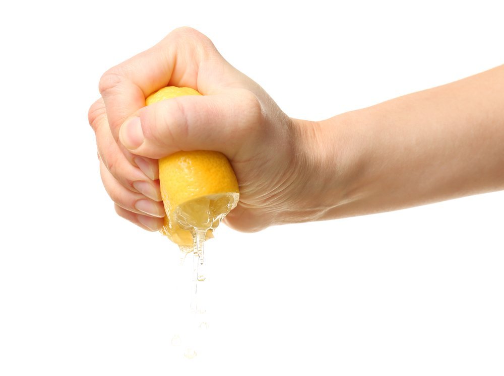 Десять бед — один ответ: польза лимонов для здоровья
