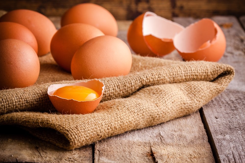 Споры о яйцах: вызывают ли они болезни сердца?