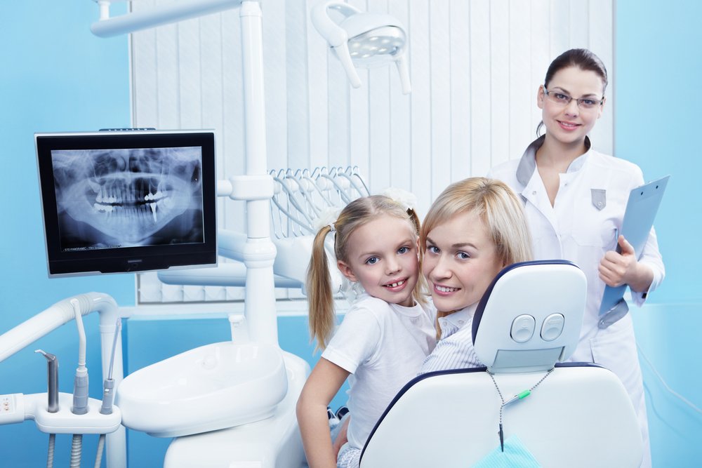 Дети и родители: семейная стоматология