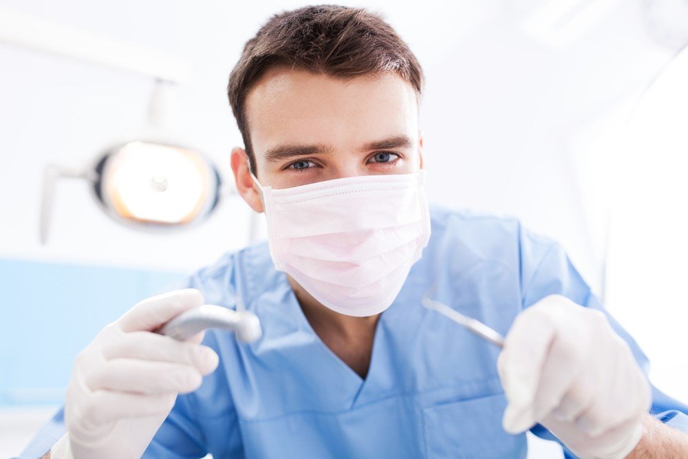 Риски в кресле стоматолога