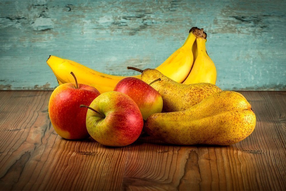 Банан и другие фрукты