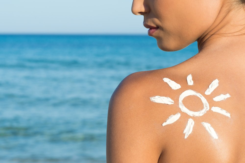 Отдых на пляже: как выбрать средство для кожи?