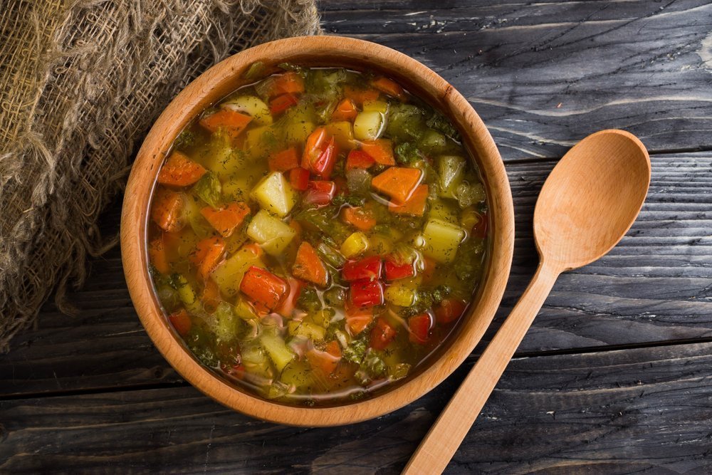 Густой суп с овощами и крупой