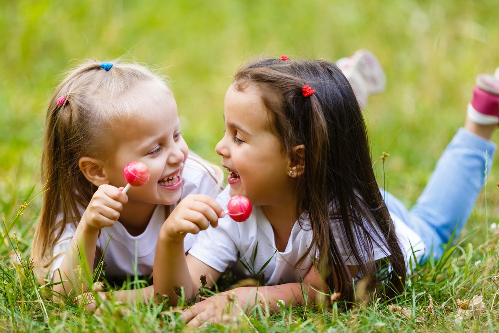 Отношения в детском коллективе: как зарождается дружба?