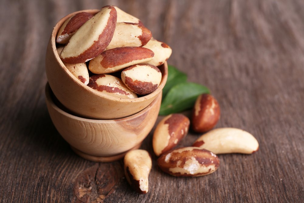 Как влияет на здоровье употребление бразильского ореха?