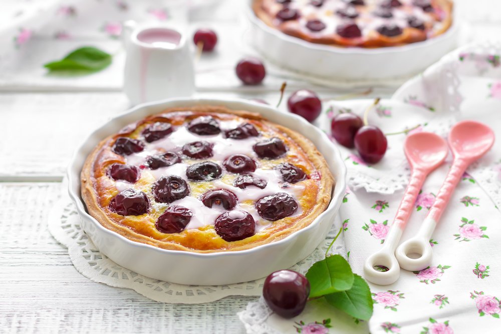 Французский десерт: вишневый клафути