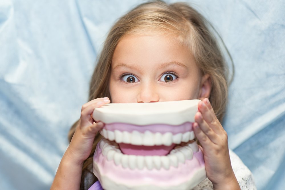 Зубы у детей в опасности