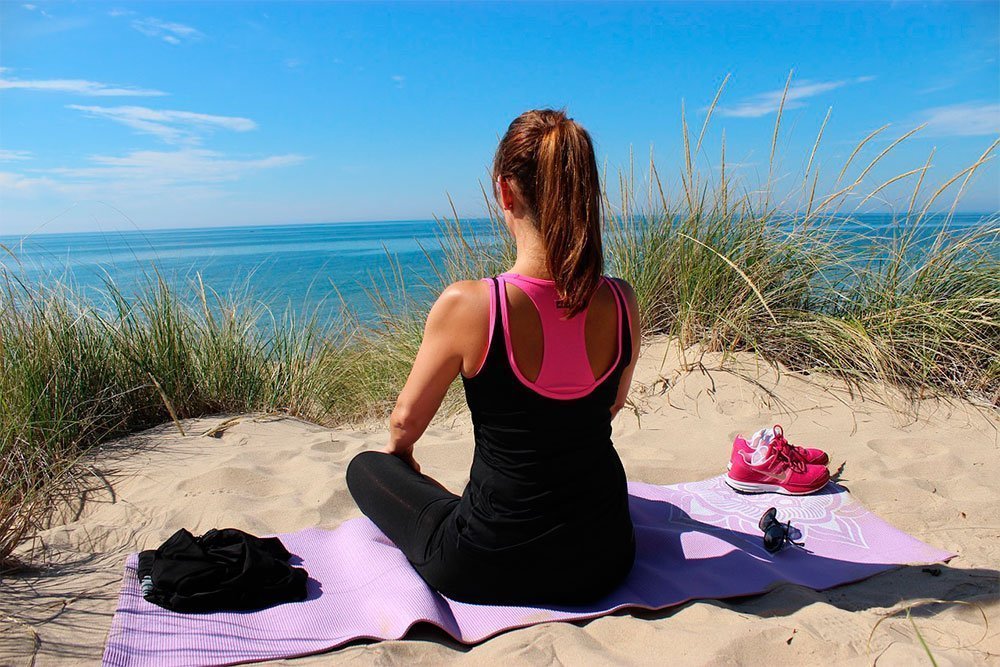 Поможет ли йога при боли в спине?
