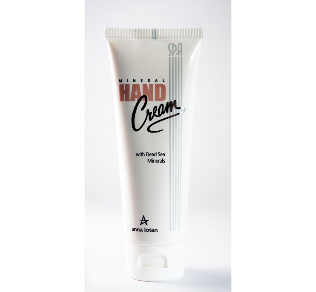Крем для рук Mineral Hand Cream with Dead Sea Minerals Источник: beautybonus.ru
