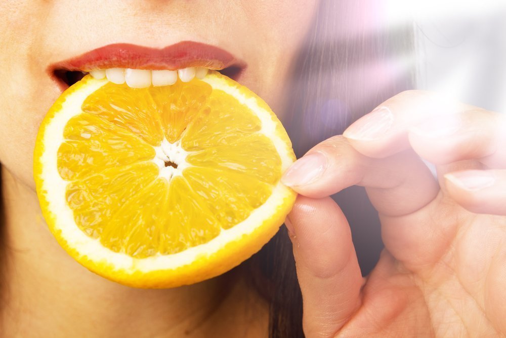 Апельсины: содержание воды — 88%
