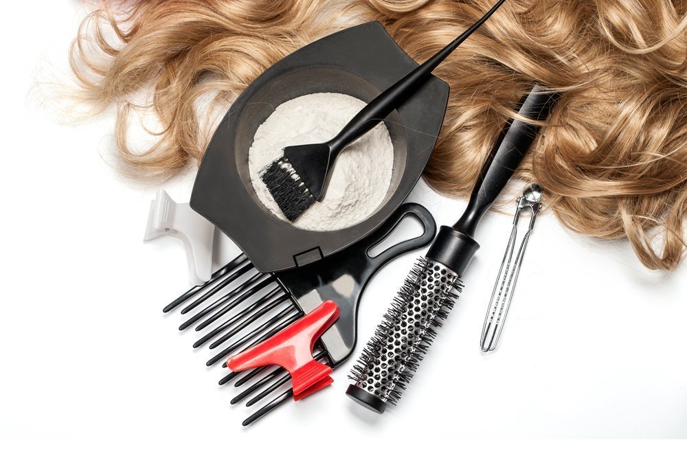 Какие инструменты нужны для мелирования волос