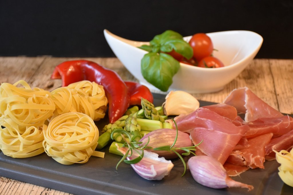 Овощи с пользой: макароны, запеченные с цветной капустой и сыром