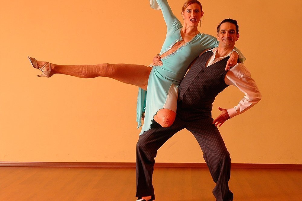 Как танцы помогают стать стройной и красивой