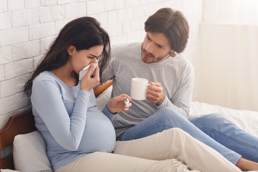 Чем лечить простуду во время беременности