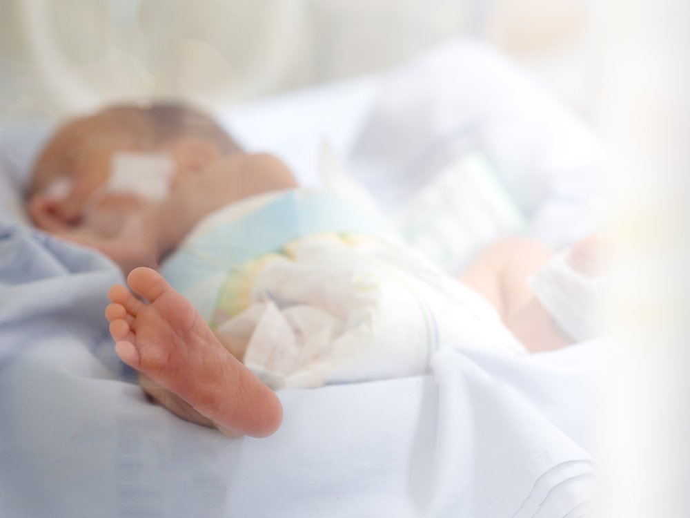 Риск рождения недоношенного ребёнка зависит от возраста матери