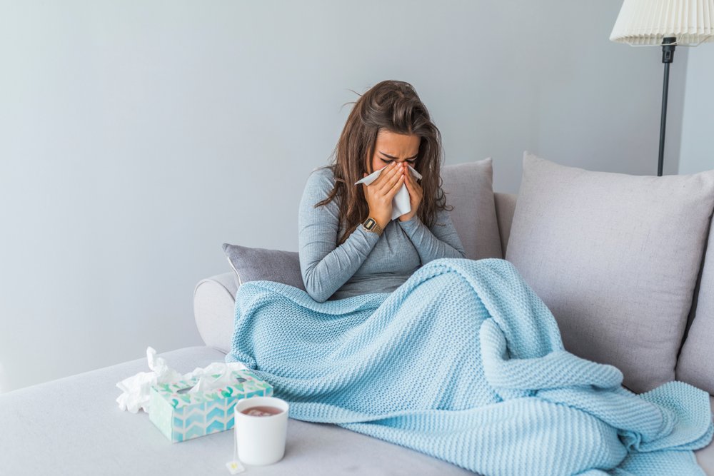 Какие симптомы помогут отличить простуду от аллергии?