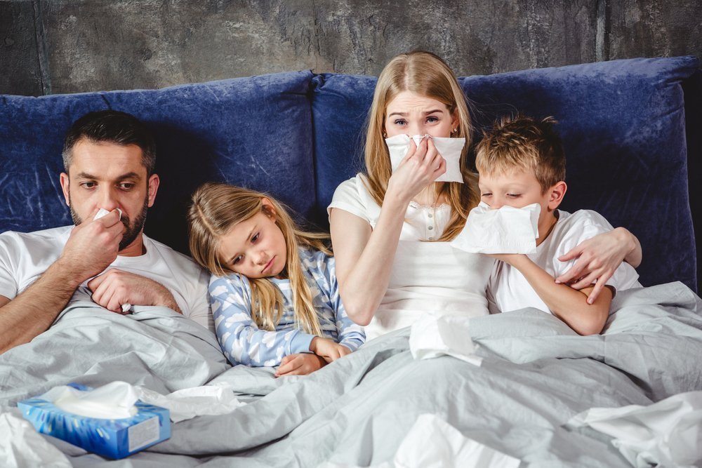 Как защитить от гриппа грудничков, дошкольников и школьников?