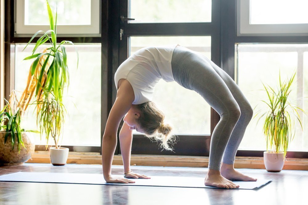 Позы йоги для спины и шеи