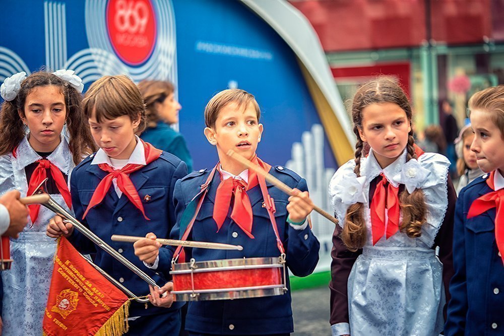 Как одевали детей родители в СССР
